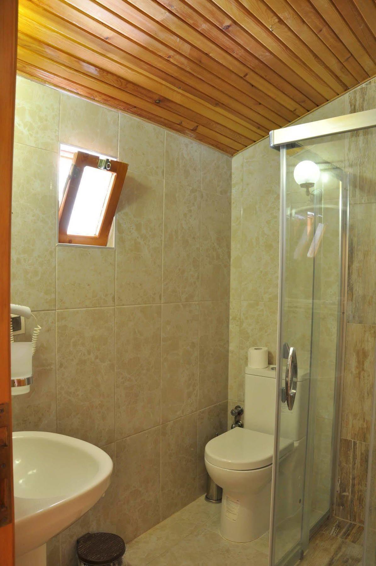 Assos Hunters Hotel (Adults Only) Extérieur photo
