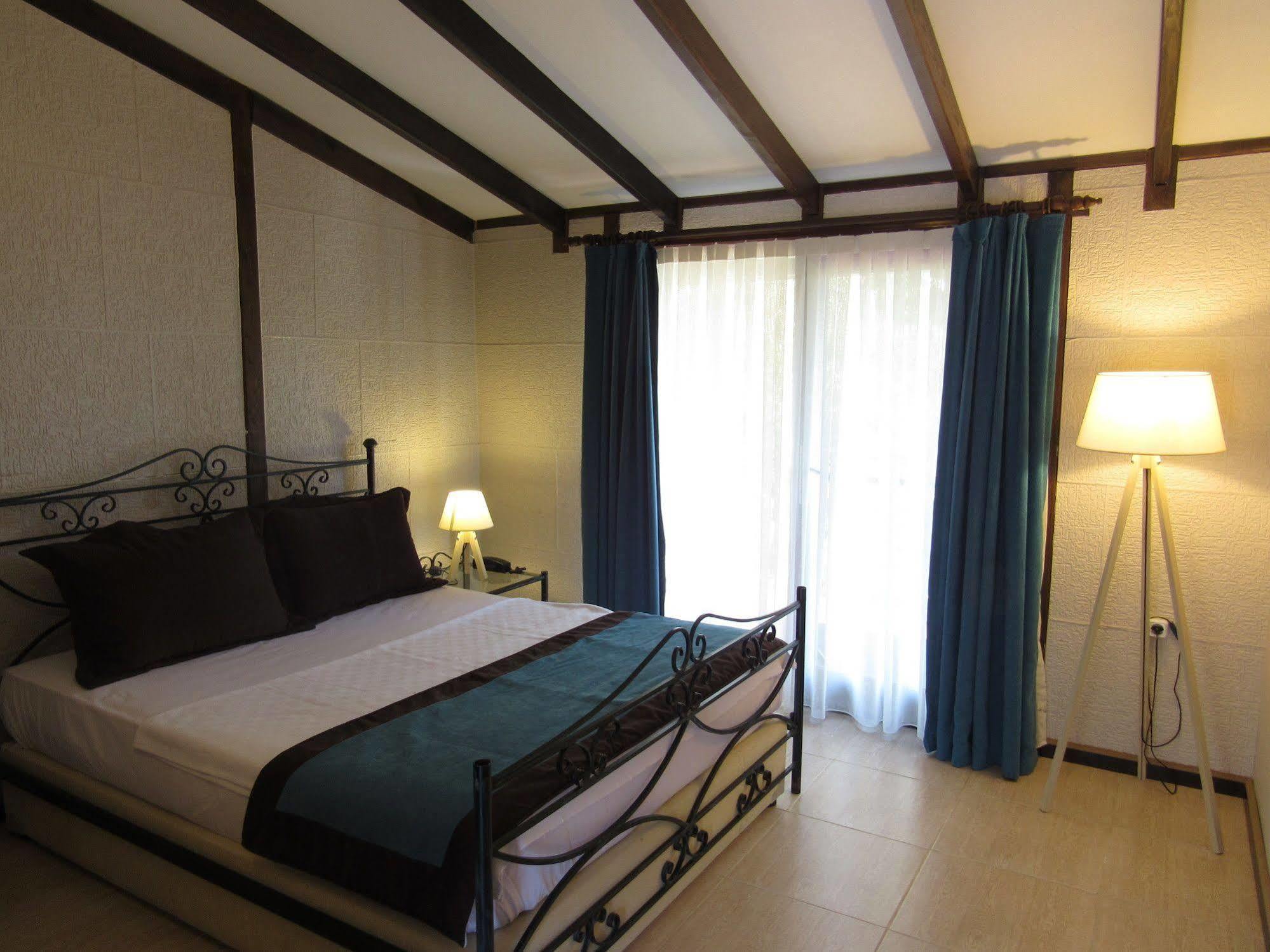 Assos Hunters Hotel (Adults Only) Extérieur photo